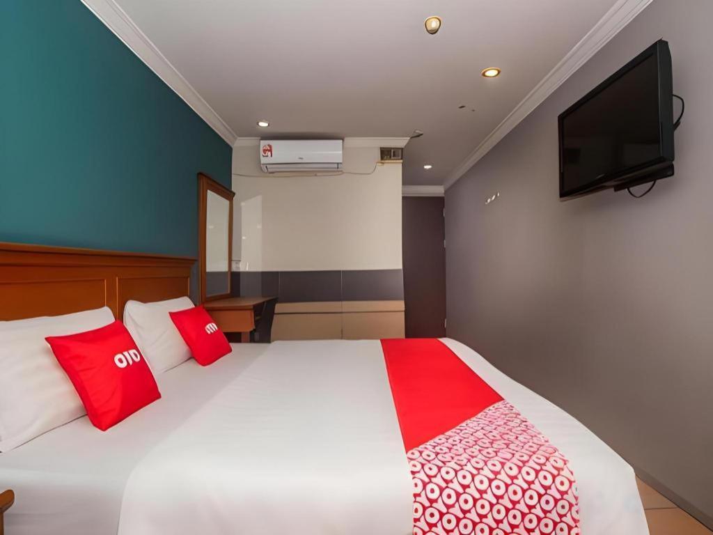 River Park Hotel Sibu Exterior photo